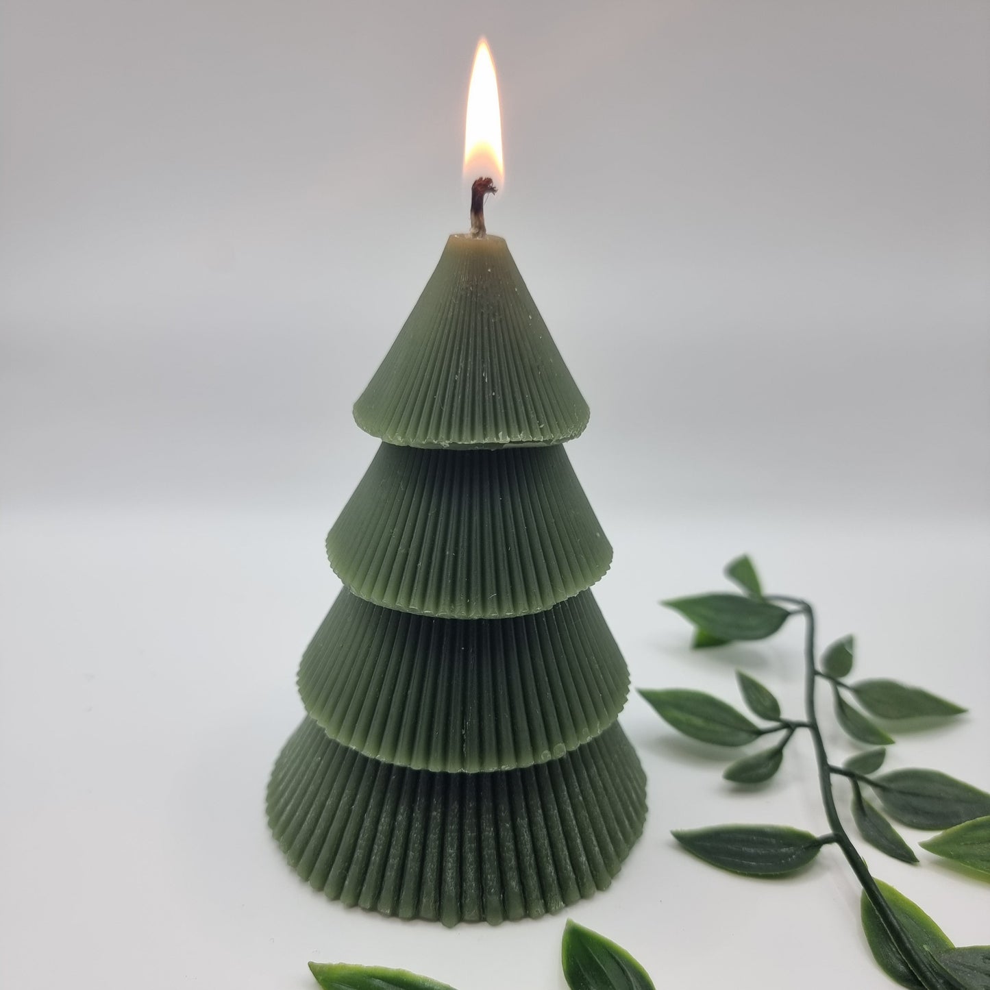 Glowing Bee Beeswax Handmade Christmas Tree Candle 170g (1pc)