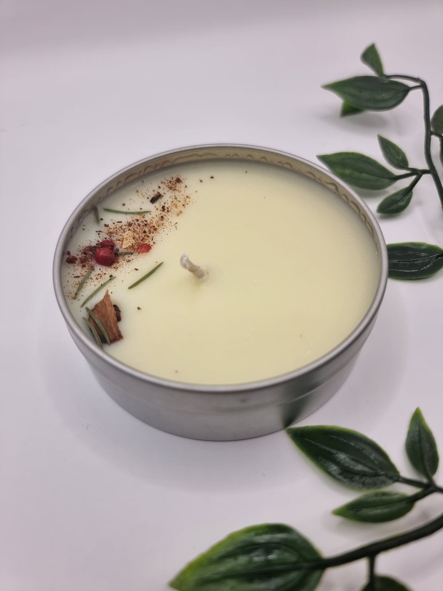 Glowing Bee Natural Soy Wax Orange Peel Candle (1pc)